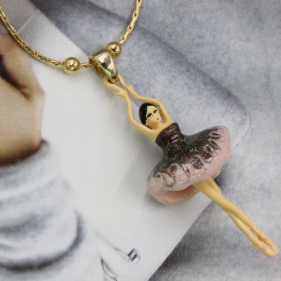 Les nereides Black And Purple ballerina pendant necklace